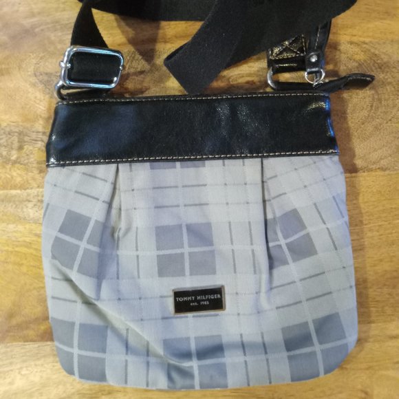 Tommy Hilfiger Crossbody bag - Picture 1 of 3